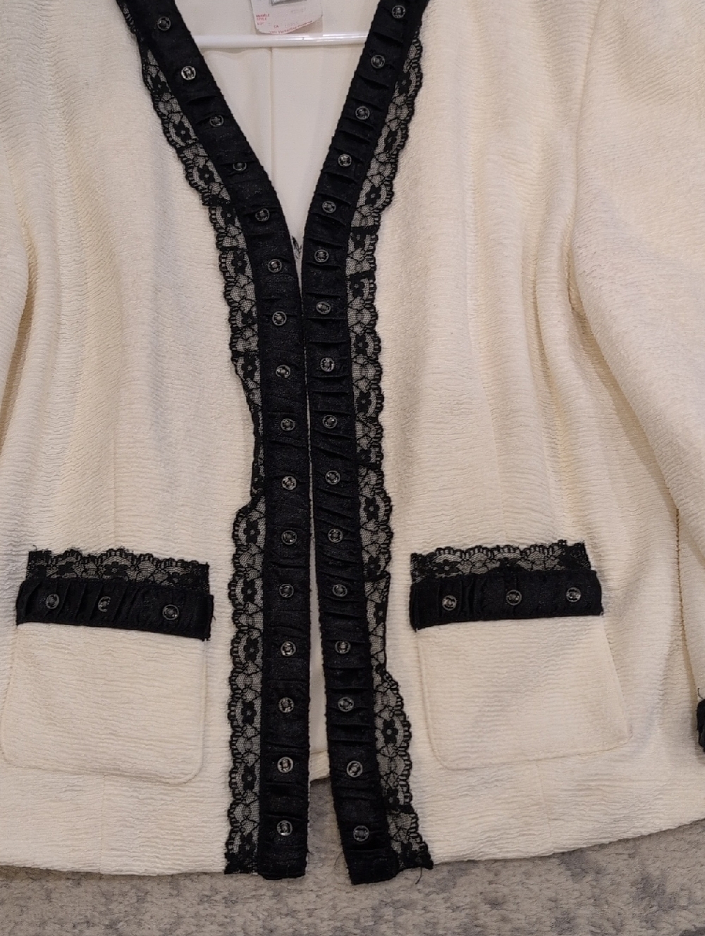 Joseph Ribkoff Blazer - Picture 2 of 8
